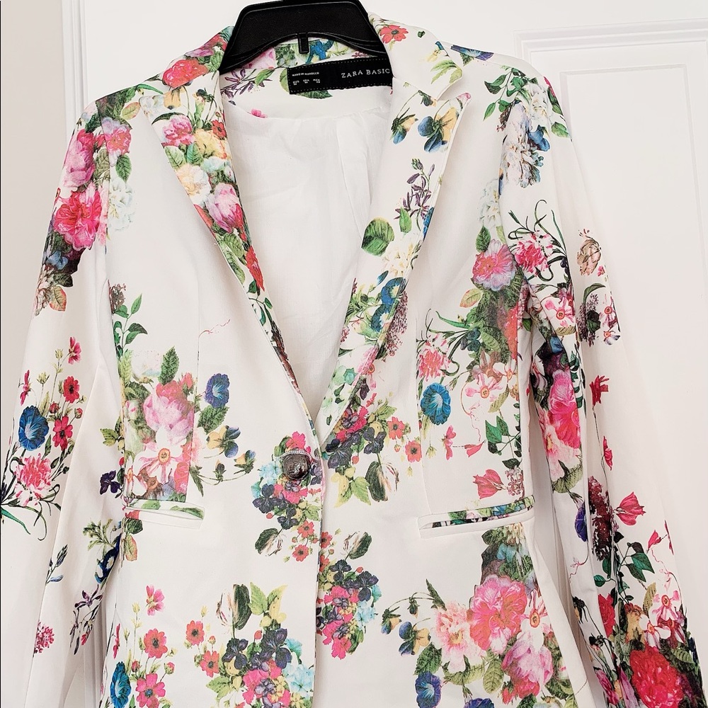 Zara floral blazer